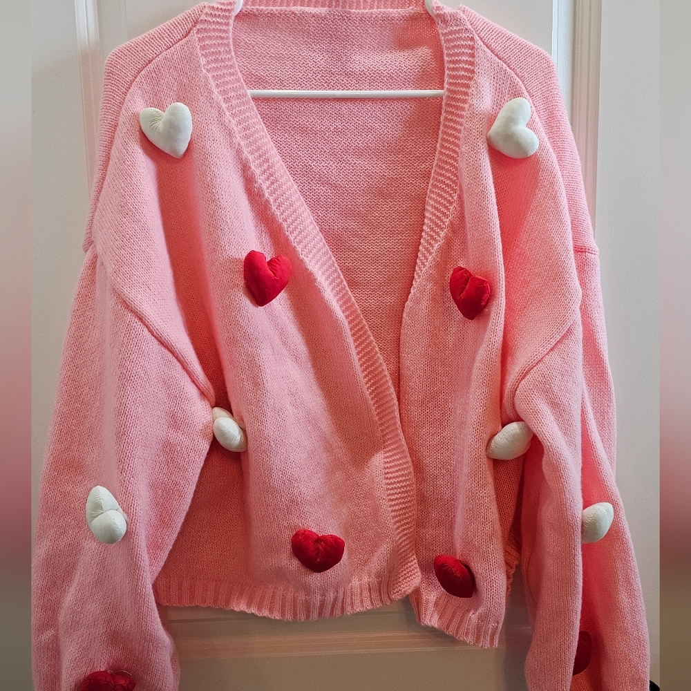 Adorable 3d Heart Women's Plus Size Cardigan